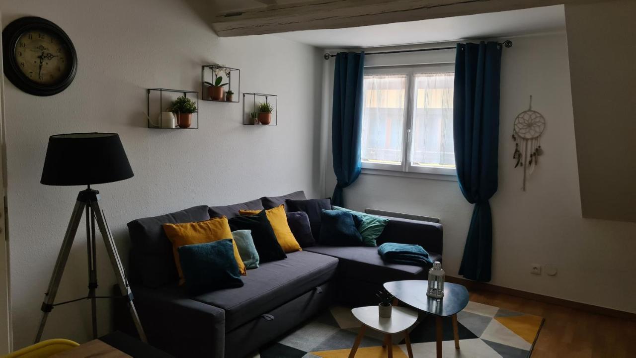 오베르네 Duplex Au Centre Avec Parking - L'Etoile 아파트 외부 사진