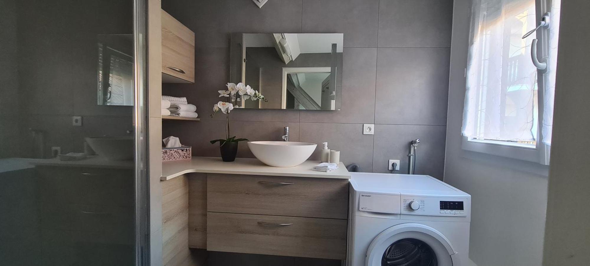 오베르네 Duplex Au Centre Avec Parking - L'Etoile 아파트 외부 사진
